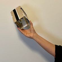 Load image into Gallery viewer, LAMPASKERMUR-artless-lítll
